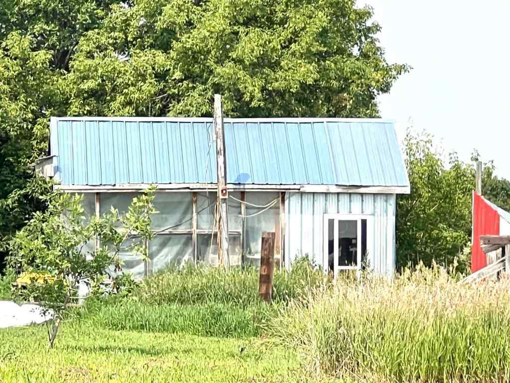 MLS® A2240586 - 163078 TWP RD 232   in NONE Gem, Residential