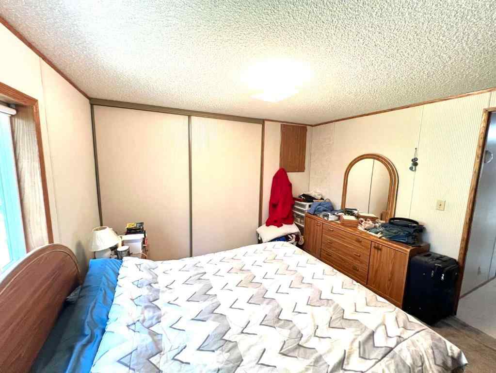 MLS® A2240586 - 163078 TWP RD 232   in NONE Gem, Residential