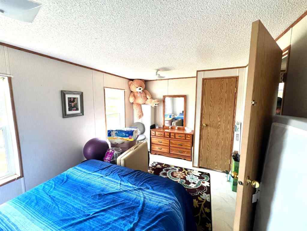 MLS® A2240586 - 163078 TWP RD 232   in NONE Gem, Residential