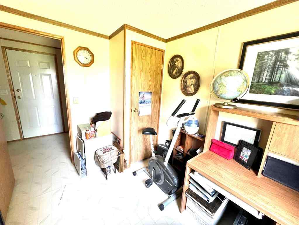 MLS® A2240586 - 163078 TWP RD 232   in NONE Gem, Residential