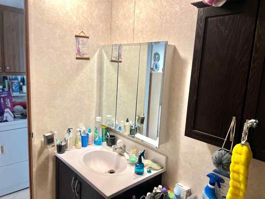 MLS® A2240586 - 163078 TWP RD 232   in NONE Gem, Residential