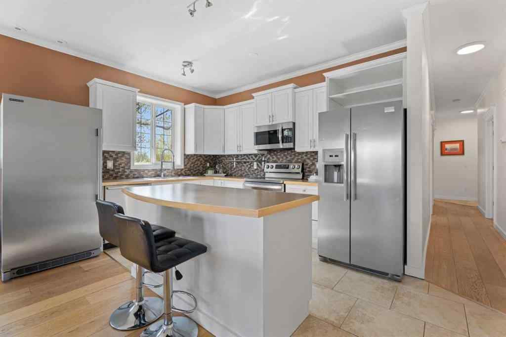 MLS® A2240594 - Unit #303 29 N Railway Street  in Heritage Okotoks Okotoks, Residential