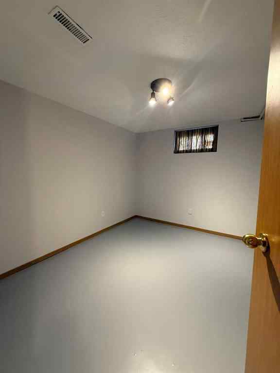 MLS® A2240600 - 5533 47 Street  in NONE High Prairie, Residential