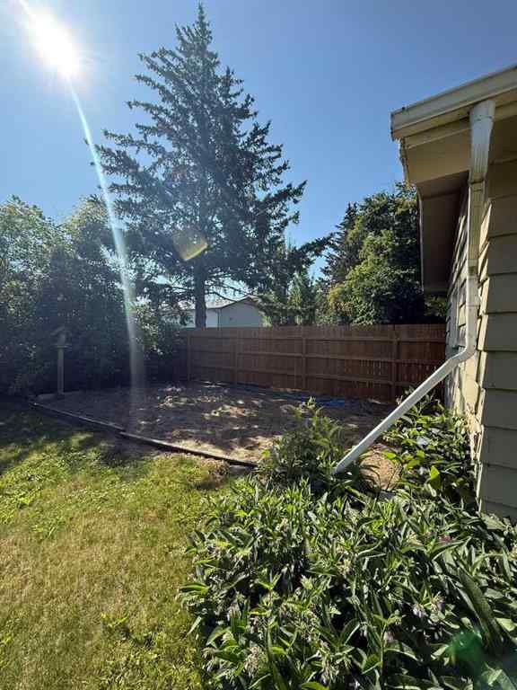 MLS® A2240600 - 5533 47 Street  in NONE High Prairie, Residential