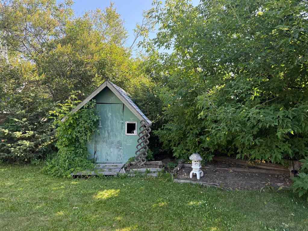 MLS® A2240600 - 5533 47 Street  in NONE High Prairie, Residential