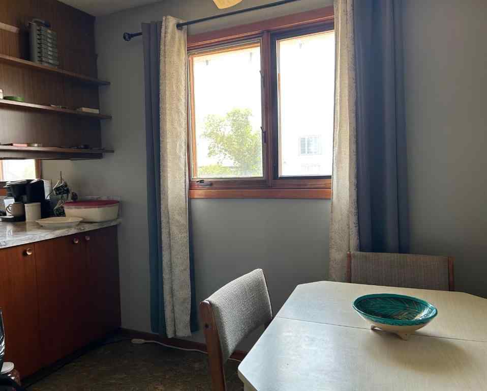 MLS® A2240602 - 4912 49 Street  in Hardisty Hardisty, Residential