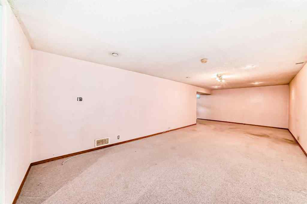 MLS® A2240609 - 151 Fyffe Road SE in Fairview Calgary, Residential