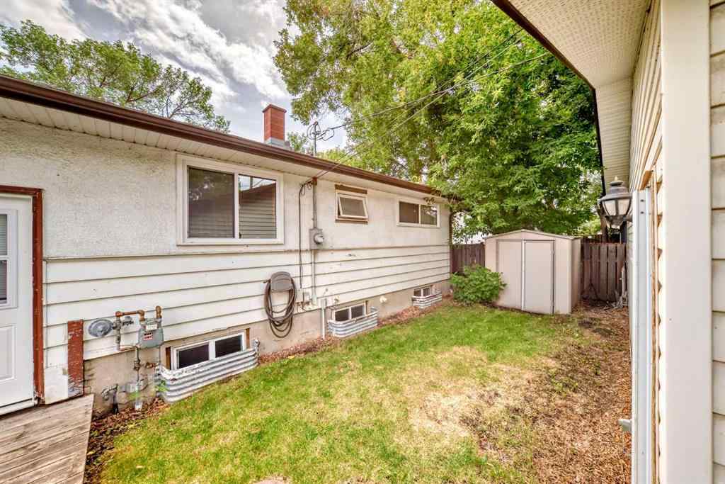 MLS® A2240609 - 151 Fyffe Road SE in Fairview Calgary, Residential