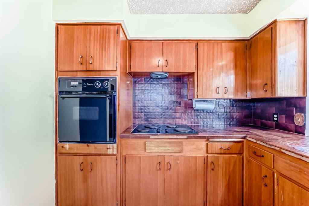 MLS® A2240609 - 151 Fyffe Road SE in Fairview Calgary, Residential