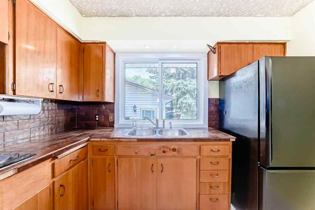 MLS® A2240609 - 151 Fyffe Road SE in Fairview Calgary, Residential