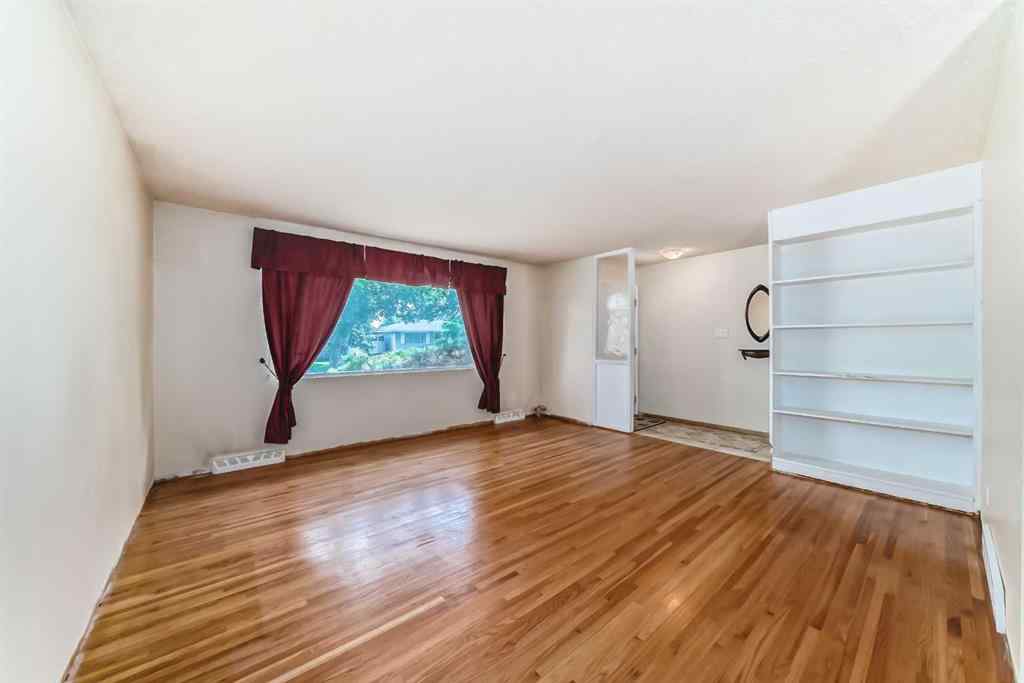 MLS® A2240609 - 151 Fyffe Road SE in Fairview Calgary, Residential