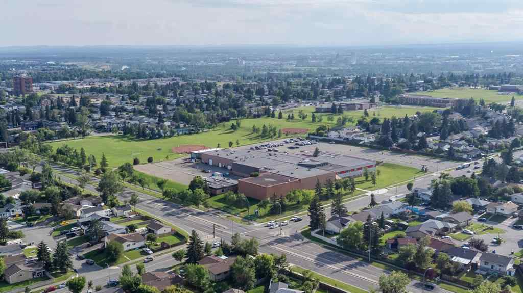 MLS® A2240635 - Unit #5 3705 Fonda Way SE in Forest Heights Calgary, Residential