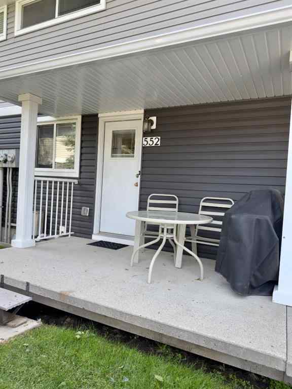MLS® A2240642 - 552 Regal Park NE in Renfrew Calgary, Residential