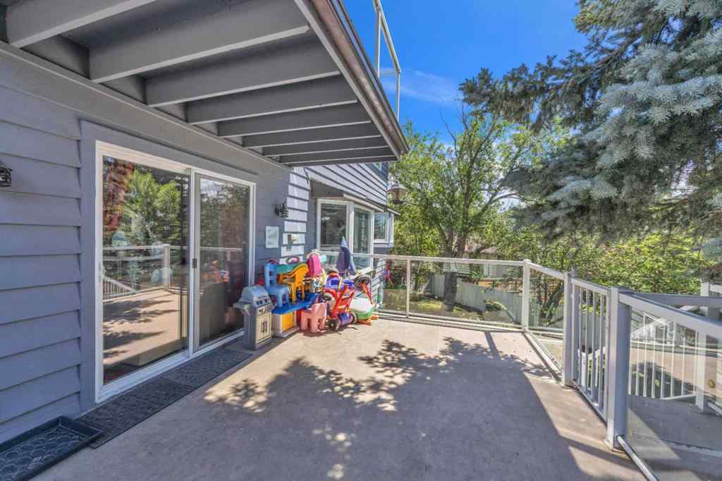 MLS® A2240643 - 303 Ranchridge Bay NW in Ranchlands Calgary, Residential