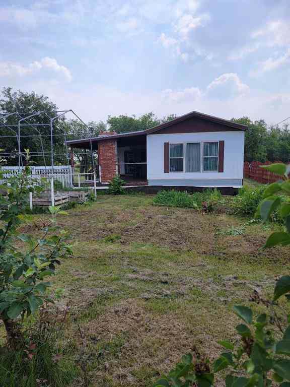 MLS® A2240644 - 218 3 Avenue E in NONE Cereal, Residential