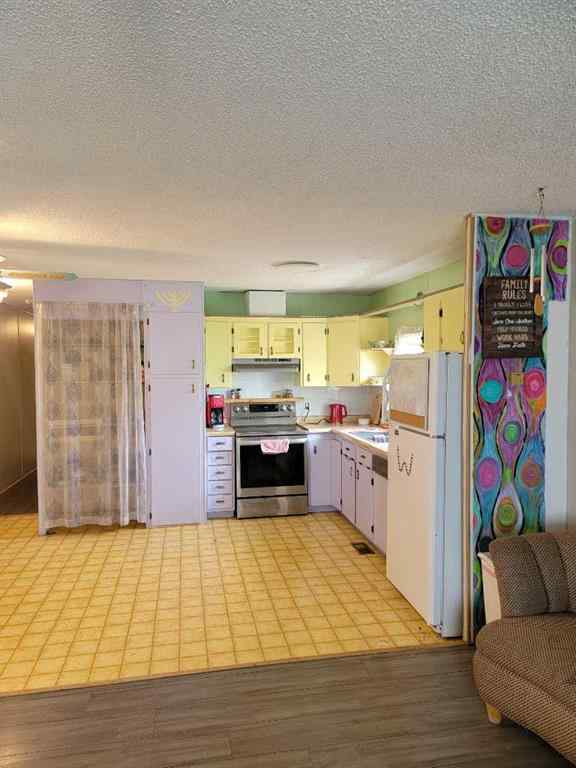 MLS® A2240644 - 218 3 Avenue E in NONE Cereal, Residential