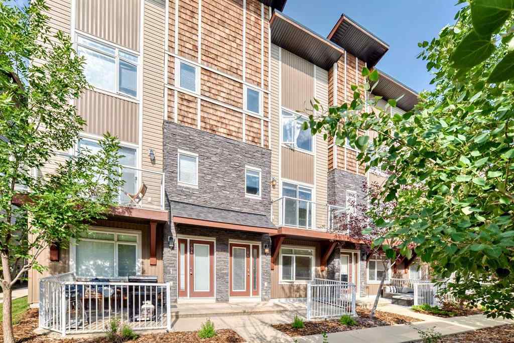 MLS® A2240646 - 606 Skyview Point Place NE in Skyview Ranch Calgary, Residential