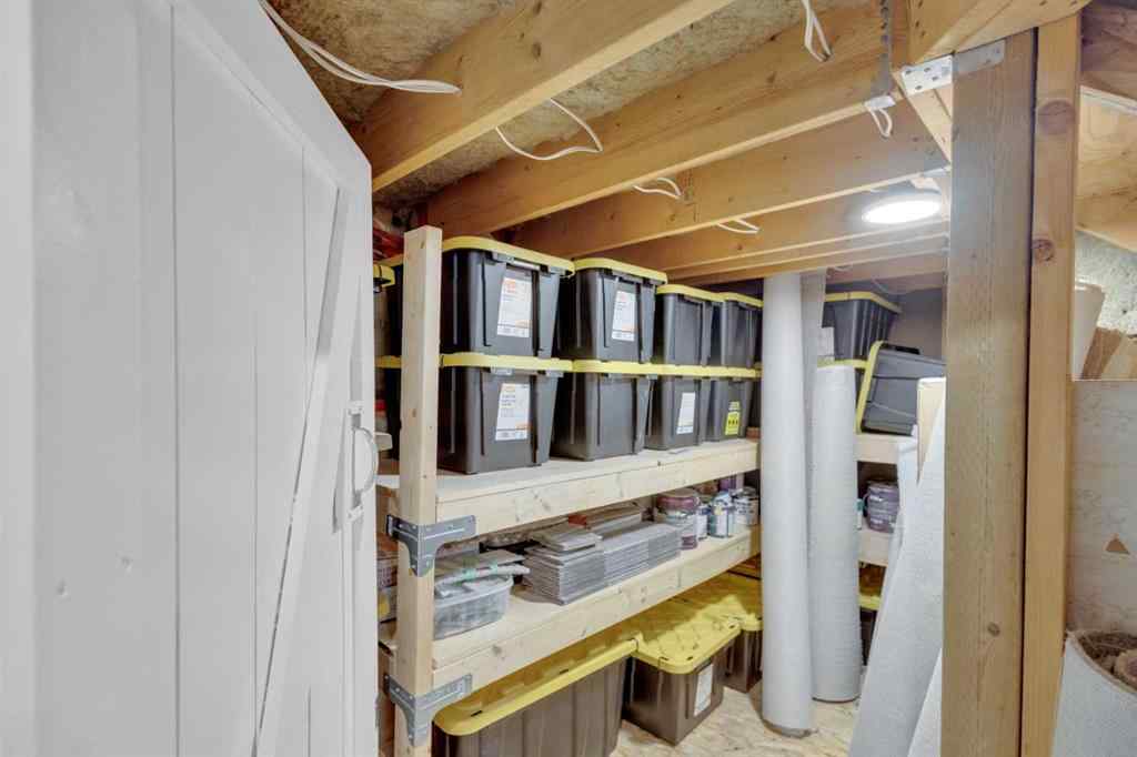 MLS® A2240651 - 5617 Park Street  in Panorama Estates Blackfalds, Residential
