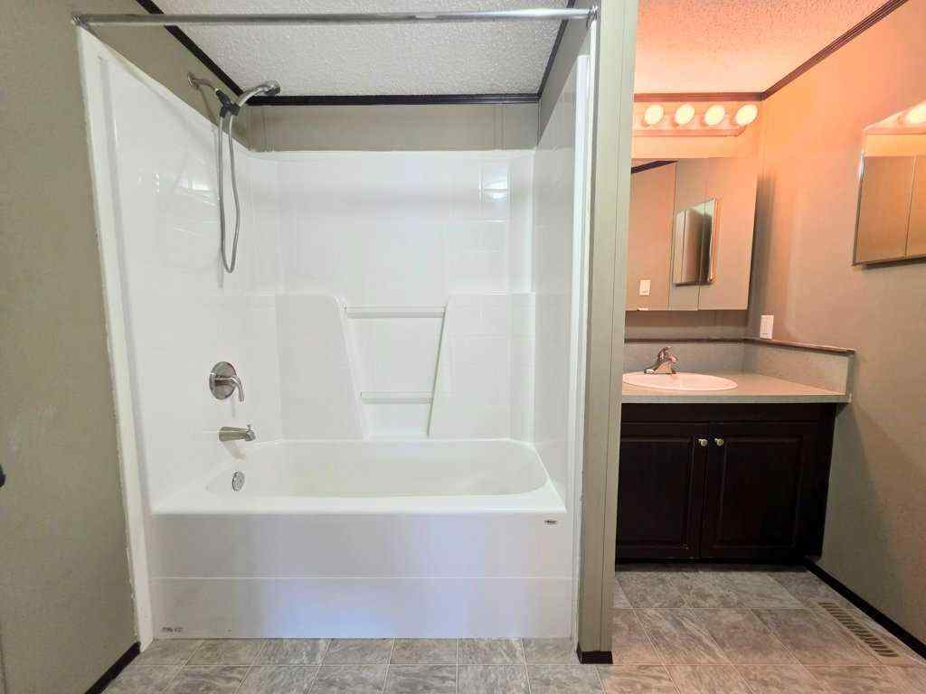 MLS® A2240656 - Unit #55 404 6 Avenue NW in NONE Slave Lake, Mobile