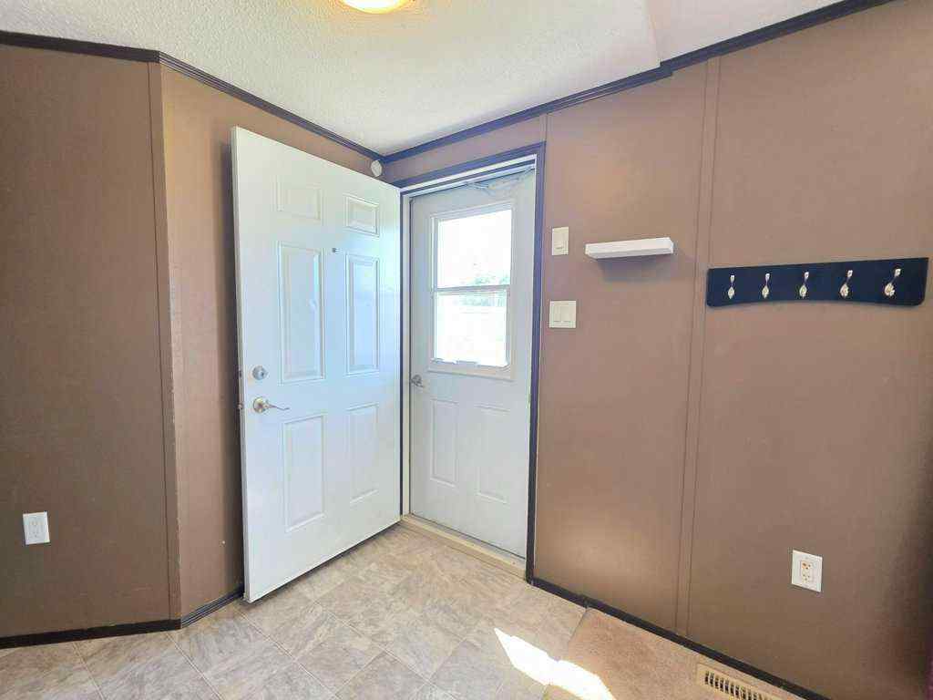 MLS® A2240656 - Unit #55 404 6 Avenue NW in NONE Slave Lake, Mobile