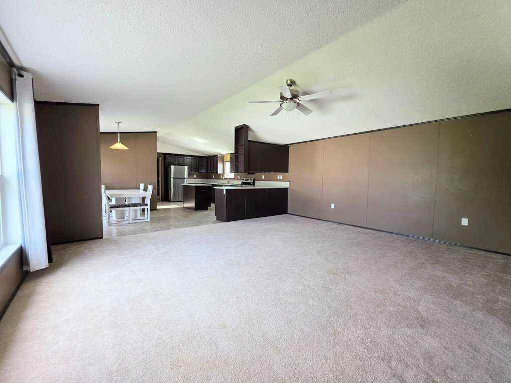 MLS® A2240656 - Unit #55 404 6 Avenue NW in NONE Slave Lake, Mobile