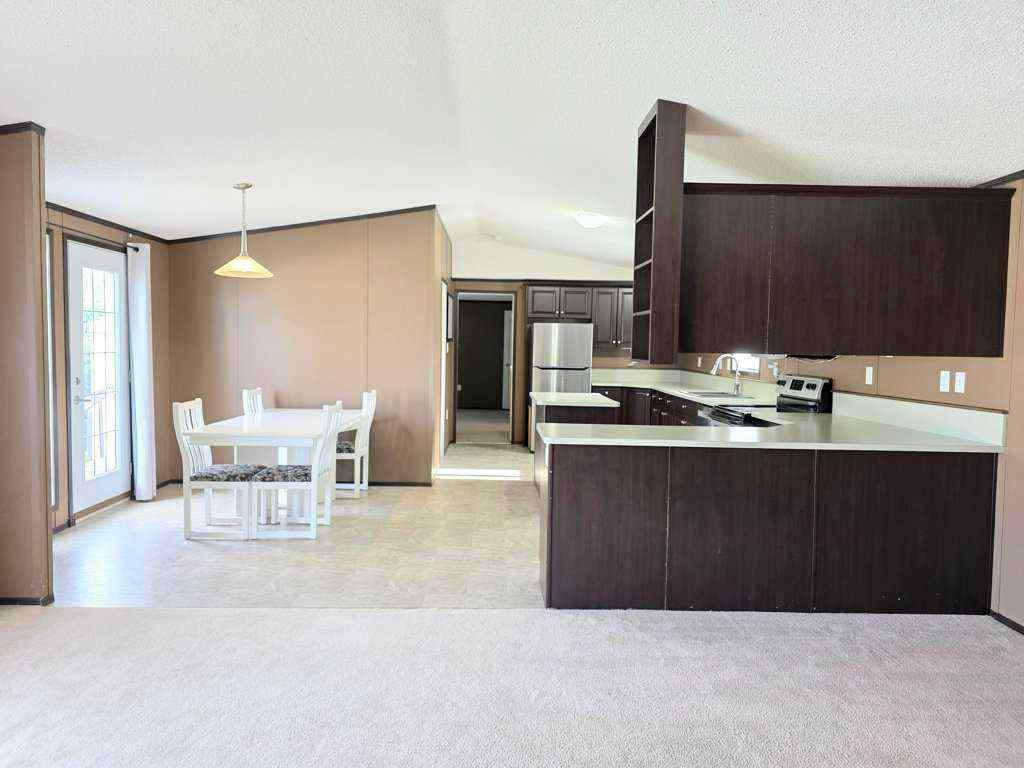 MLS® A2240656 - Unit #55 404 6 Avenue NW in NONE Slave Lake, Mobile
