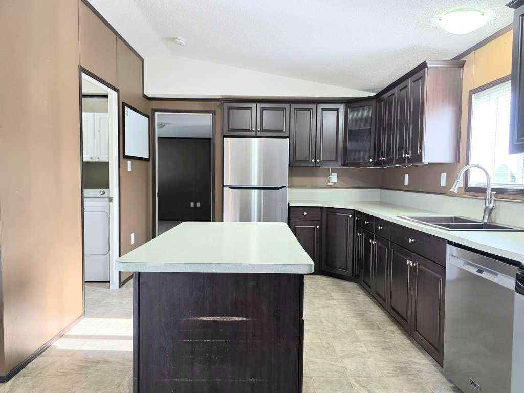 MLS® A2240656 - Unit #55 404 6 Avenue NW in NONE Slave Lake, Mobile