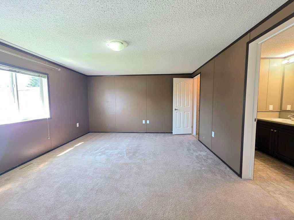 MLS® A2240656 - Unit #55 404 6 Avenue NW in NONE Slave Lake, Mobile