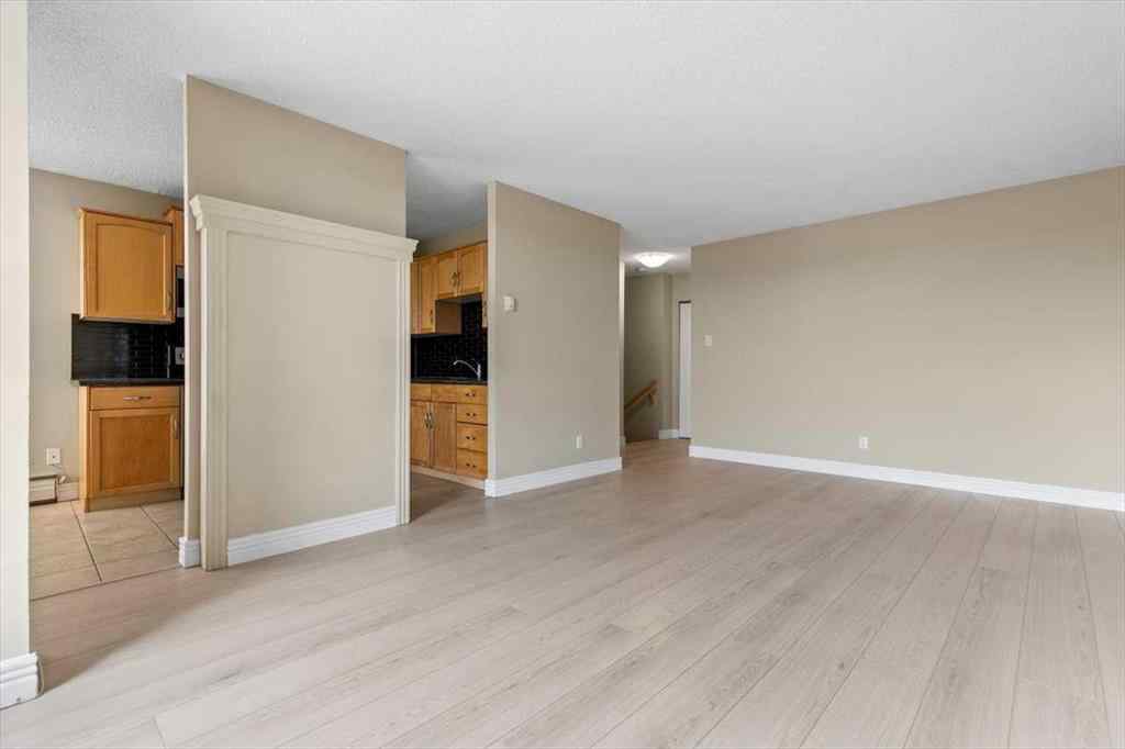 MLS® A2240658 - Unit #704 1123 13 Avenue SW in Beltline Calgary, Residential