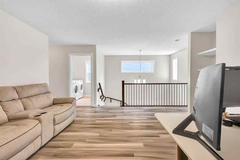 MLS® A2240660 - 38 Sage Bluff View NW in Sage Hill Calgary, Residential