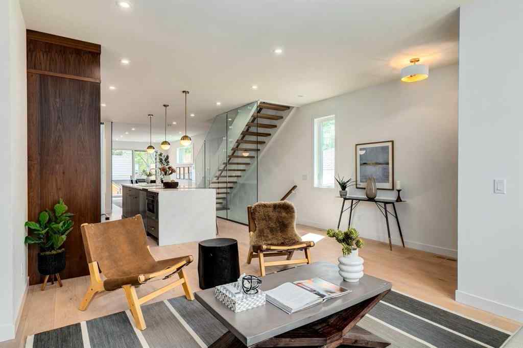 MLS® A2240668 - 1612 16A Street SE in Inglewood Calgary, Residential