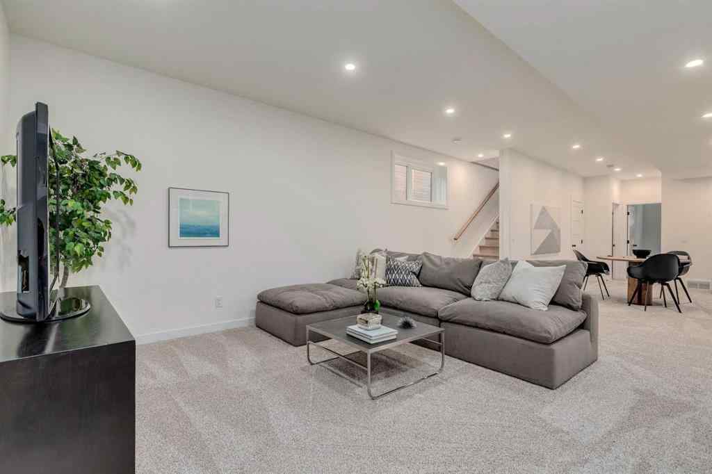MLS® A2240668 - 1612 16A Street SE in Inglewood Calgary, Residential