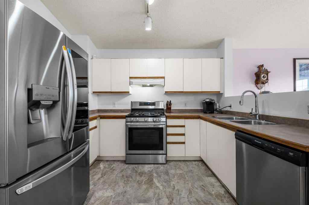 MLS® A2240675 - 93 Martin Crossing Way NE in Martindale Calgary, Residential