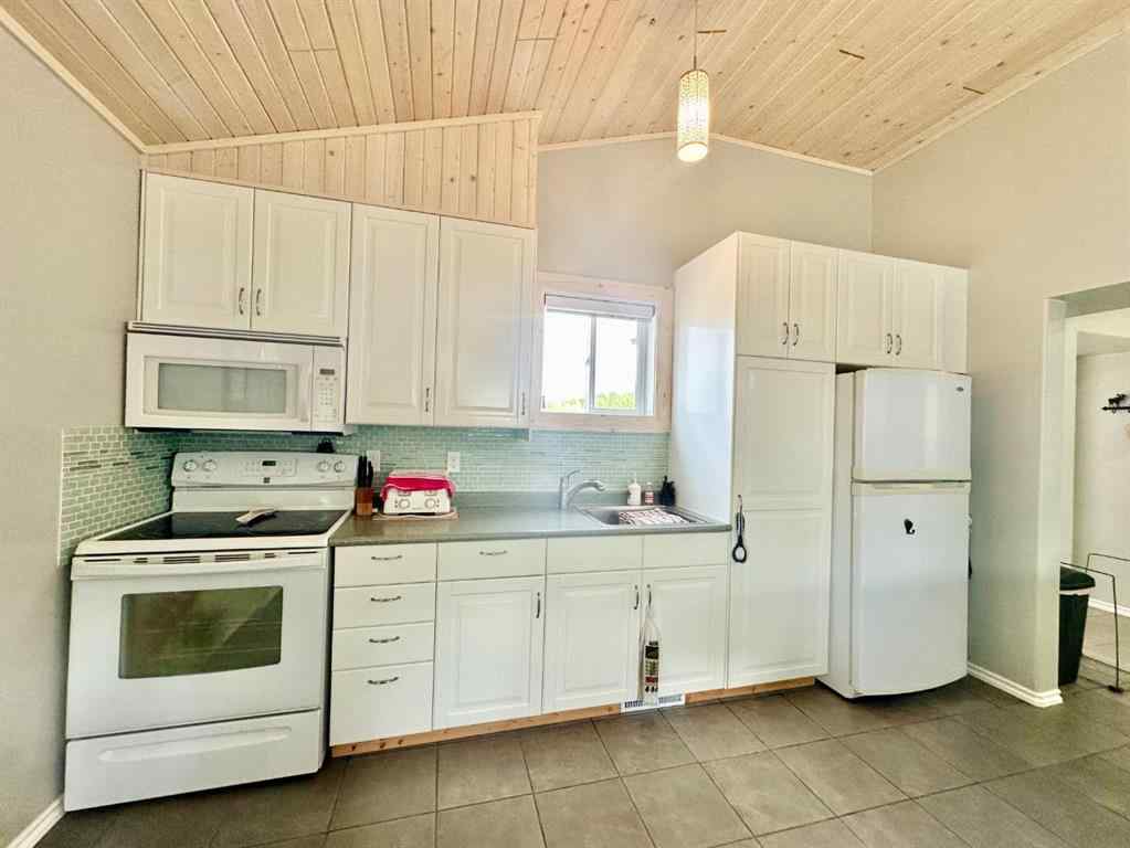 MLS® A2240677 - Unit #137 65275 114A Rang  in Elinor Lake Rural Lac La Biche County, Residential
