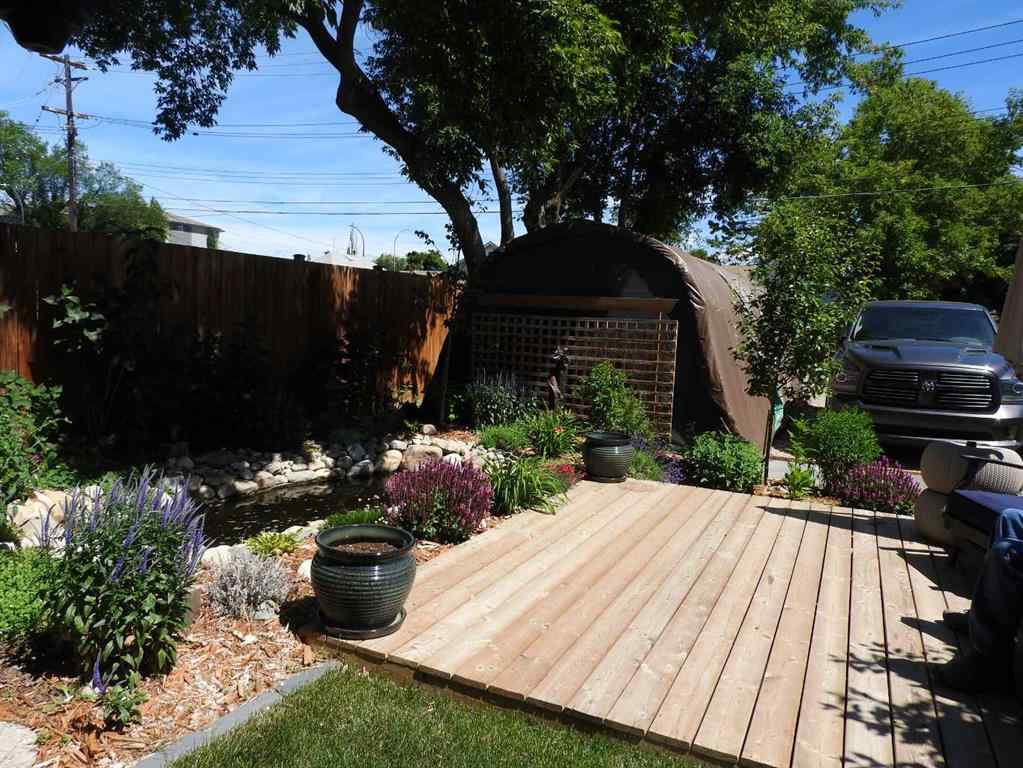 MLS® A2240679 - 5919 52 Avenue  in Fairview Red Deer, Residential