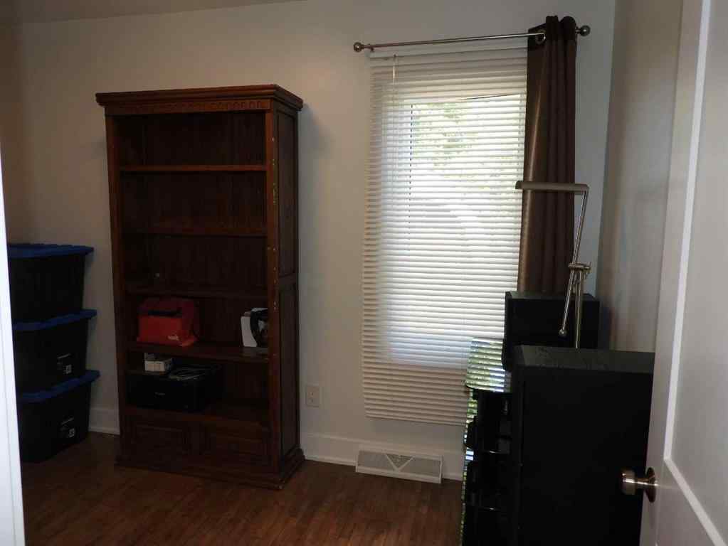 MLS® A2240679 - 5919 52 Avenue  in Fairview Red Deer, Residential