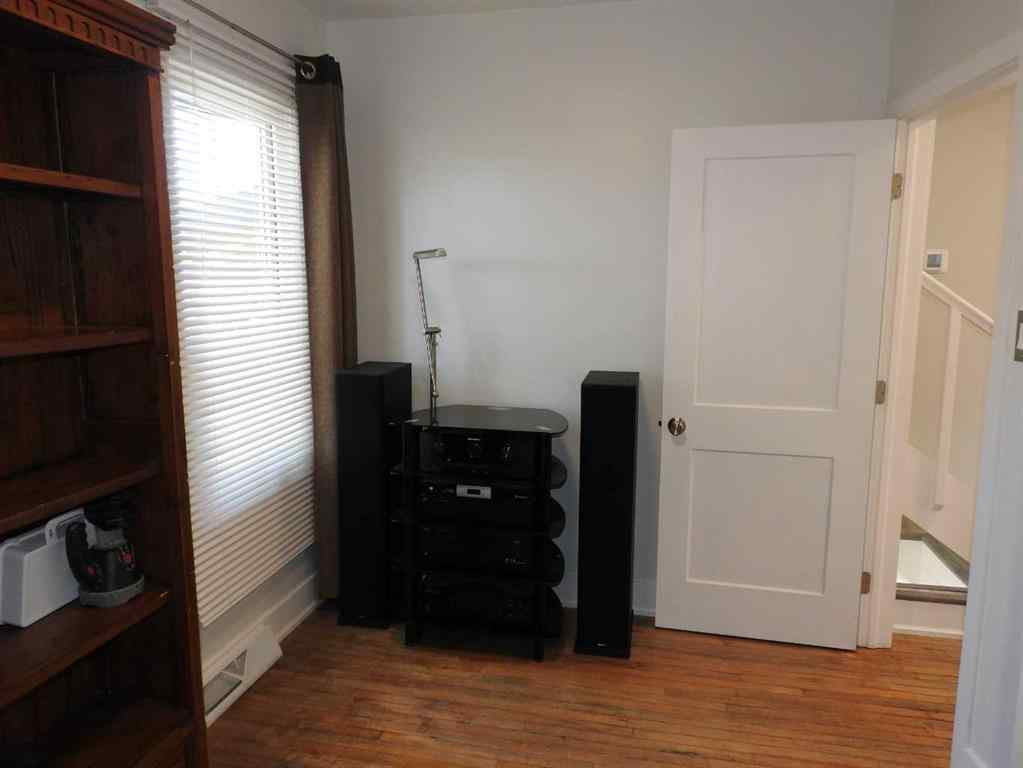 MLS® A2240679 - 5919 52 Avenue  in Fairview Red Deer, Residential