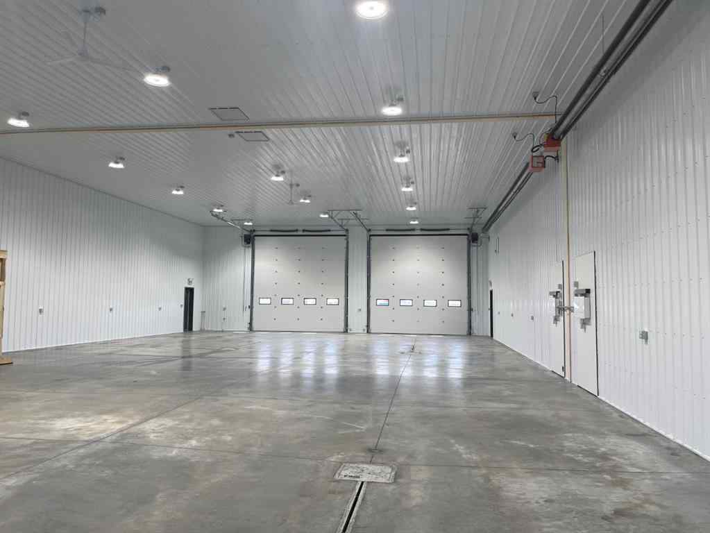 MLS® A2240694 - 2201 23 Avenue  in Wainwright Wainwright, Commercial
