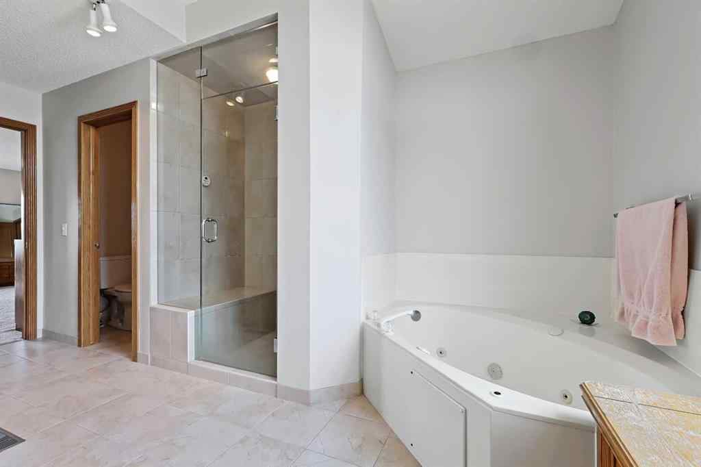 MLS® A2240704 - 43 Schiller Crescent NW in Scenic Acres Calgary, Residential
