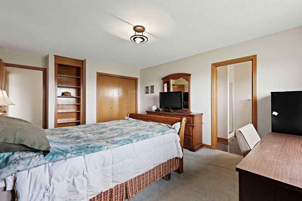 MLS® A2240704 - 43 Schiller Crescent NW in Scenic Acres Calgary, Residential
