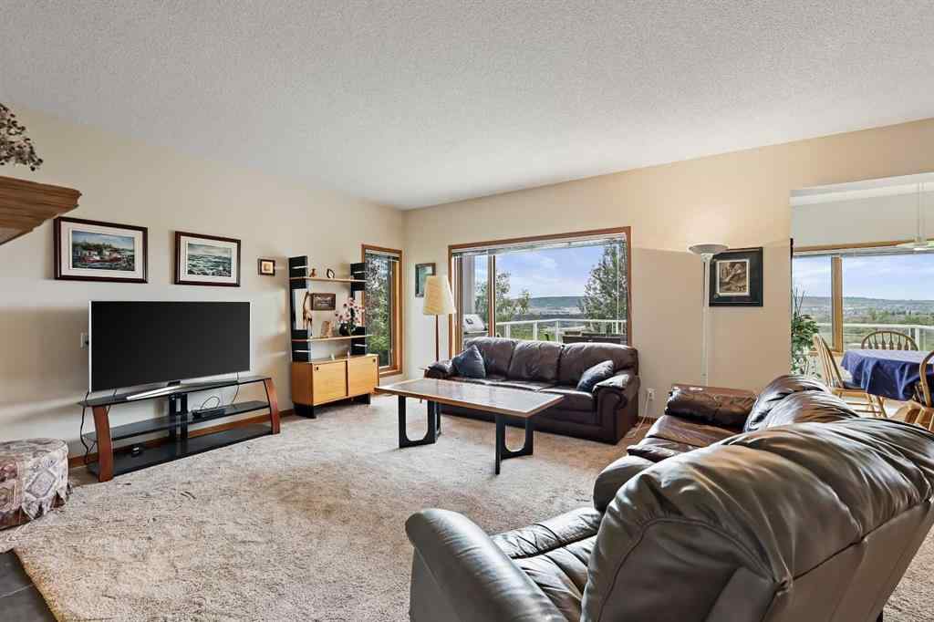 MLS® A2240704 - 43 Schiller Crescent NW in Scenic Acres Calgary, Residential