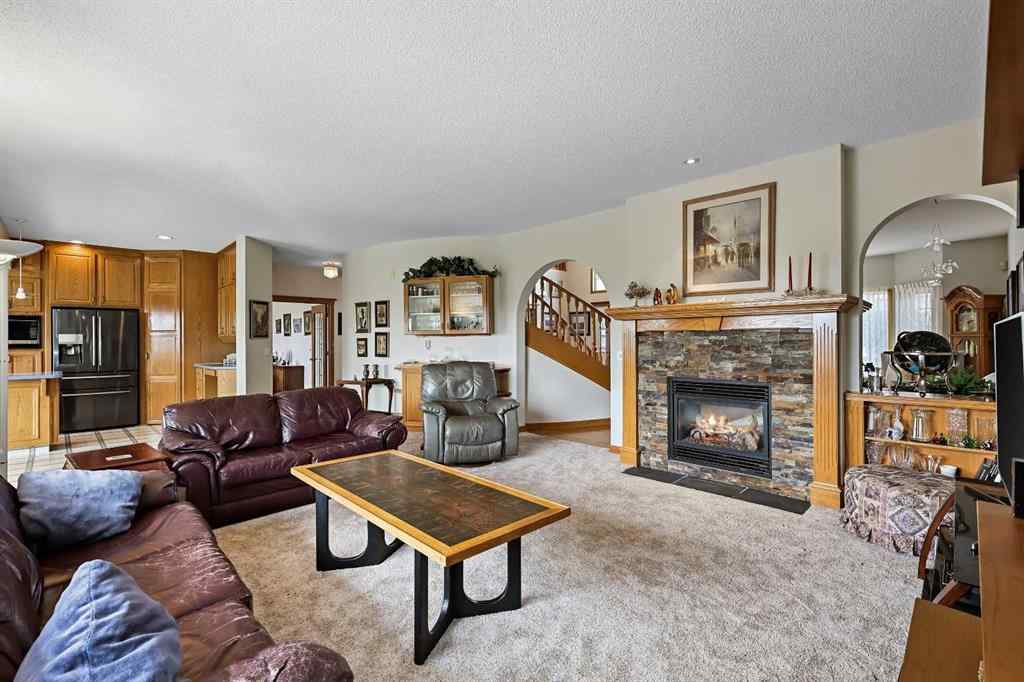 MLS® A2240704 - 43 Schiller Crescent NW in Scenic Acres Calgary, Residential