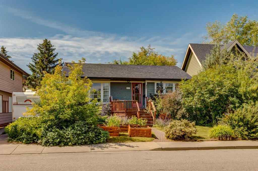 MLS® A2240710 - 6707 Bow Crescent NW in Bowness Calgary, Residential