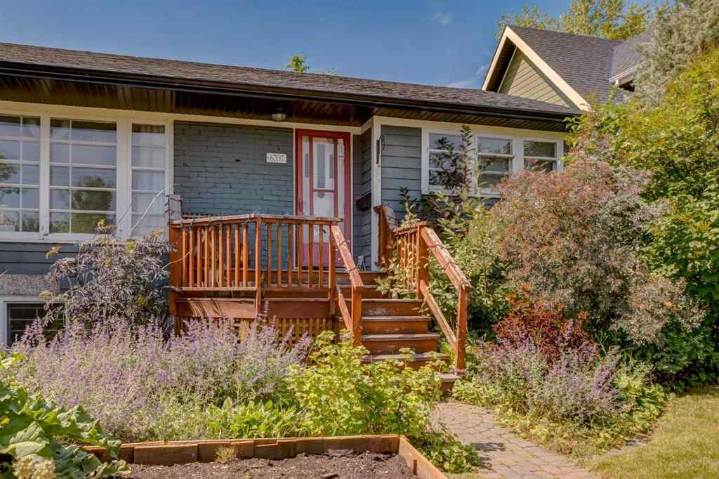 MLS® A2240710 - 6707 Bow Crescent NW in Bowness Calgary, Residential