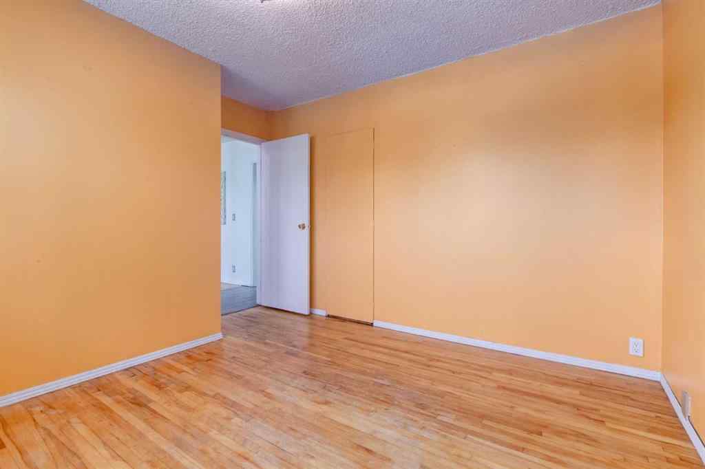 MLS® A2240710 - 6707 Bow Crescent NW in Bowness Calgary, Residential