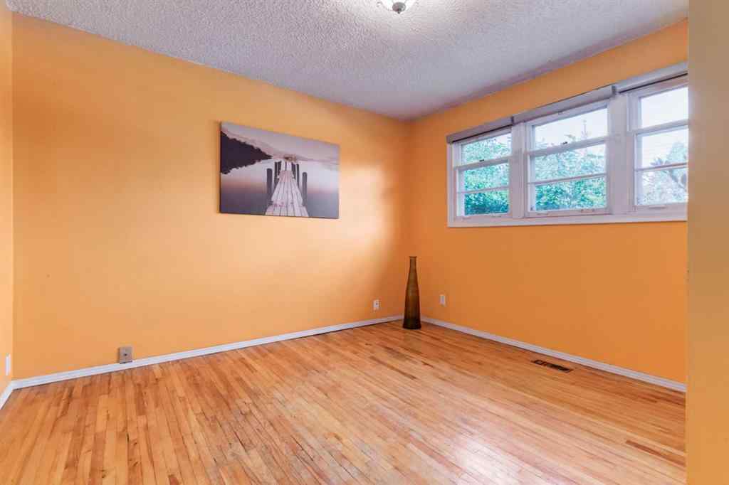 MLS® A2240710 - 6707 Bow Crescent NW in Bowness Calgary, Residential
