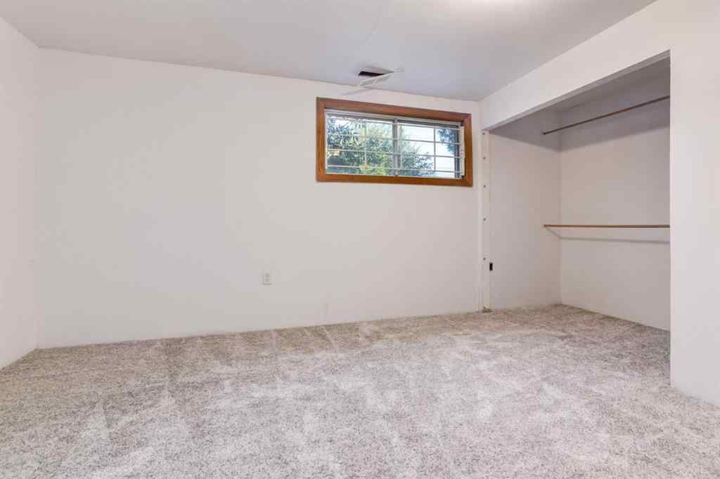 MLS® A2240710 - 6707 Bow Crescent NW in Bowness Calgary, Residential