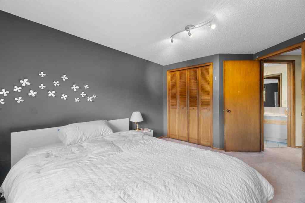 MLS® A2240730 - 195 Bernard Drive NW in Beddington Heights Calgary, Residential