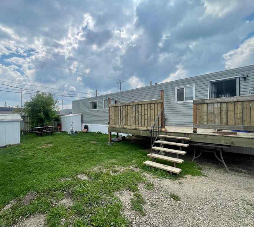 MLS® A2240737 - 39 422 - 55 Street   in Edson Edson, Mobile