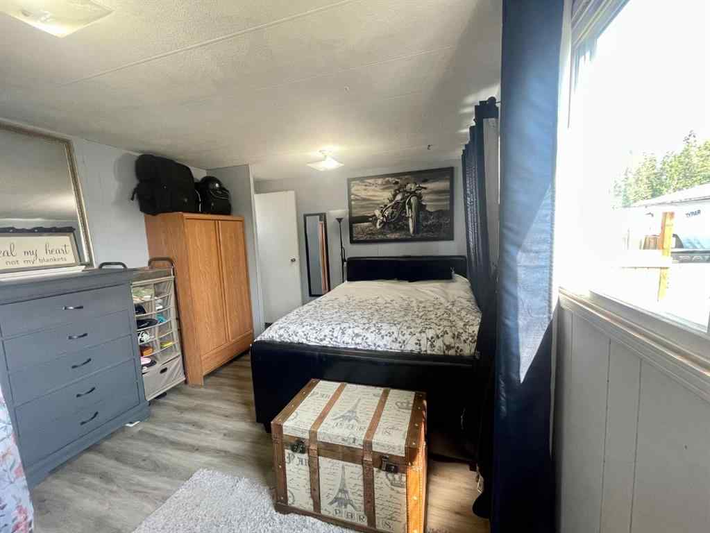 MLS® A2240737 - 39 422 - 55 Street   in Edson Edson, Mobile